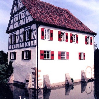 Kalteneck, Wasserschloss