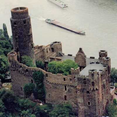 Maus, Burg