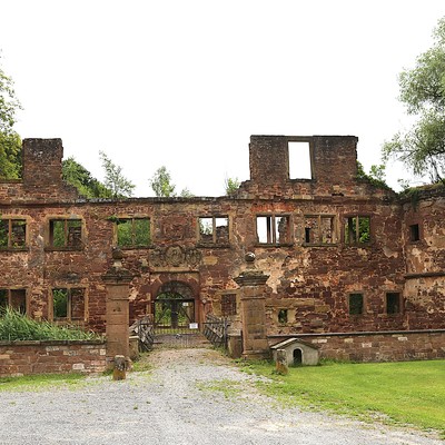 Menzingen, Wasserschlossruine