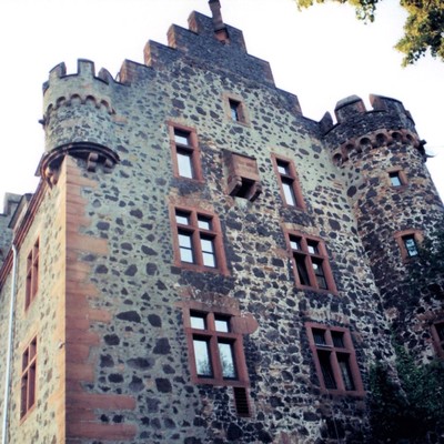 Staufenberg (Marburg), Burg